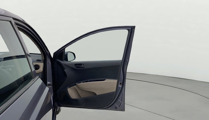 2017 Hyundai Grand i10 MAGNA 1.2 KAPPA VTVT, CNG, Manual, 73,177 km, RHS Front Door