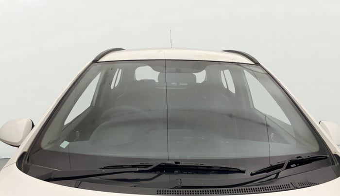 2017 Hyundai Grand i10 ASTA 1.2 KAPPA VTVT, Petrol, Manual, 71,876 km, Front Windshield