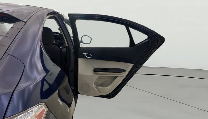 2022 Tata TIGOR XZ PLUS CNG, CNG, Manual, 52,939 km, RHS Rear Door