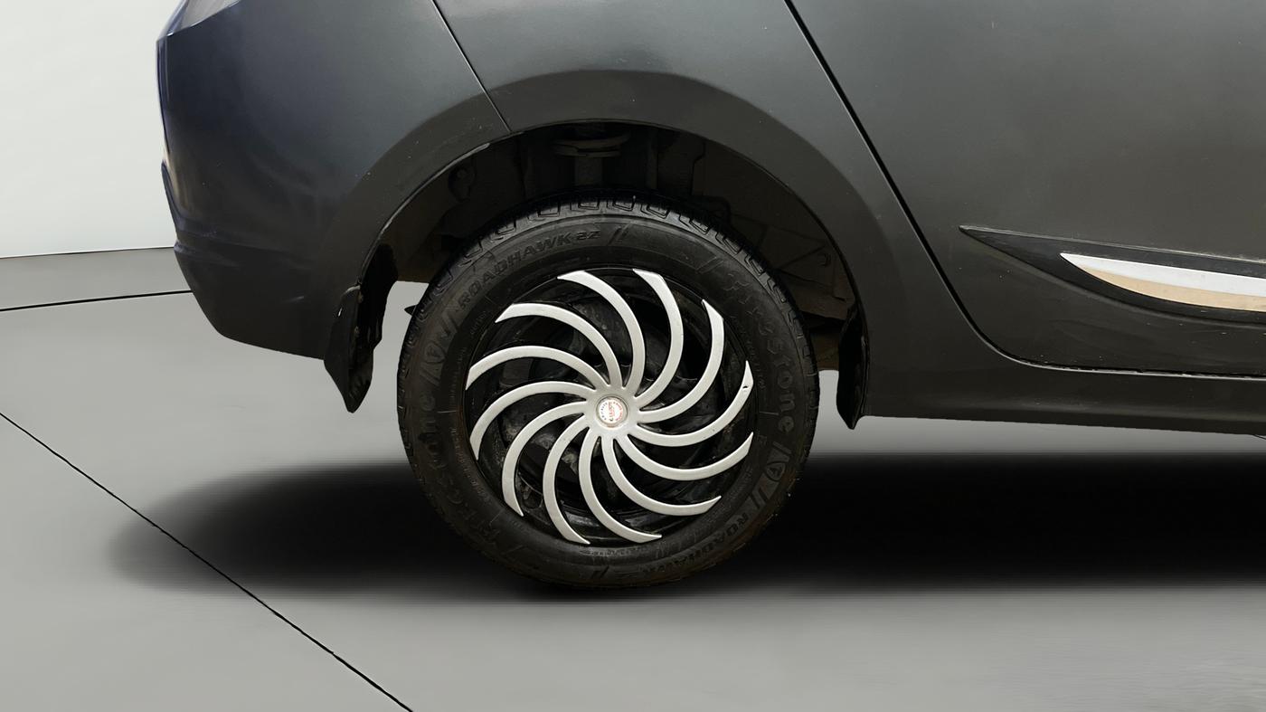 2022 Tata TIGOR XZ PLUS CNG, CNG, Manual, 88,585 km, Right Rear Wheel