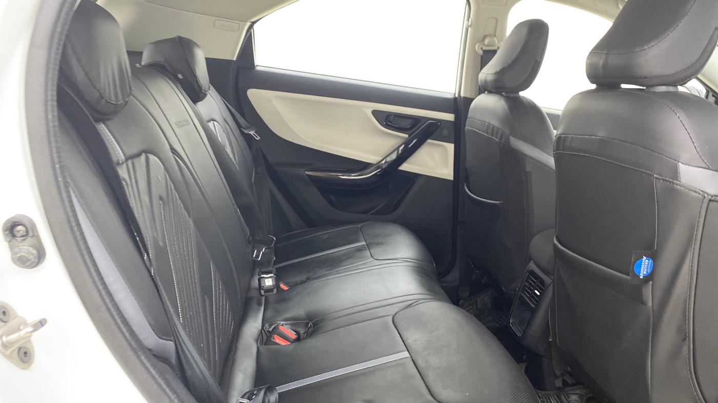 2025 Tata NEXON CREATIVE+ AMT 1.2 PETROL, Petrol, Automatic, 20,665 km, Right Side Rear Door Cabin