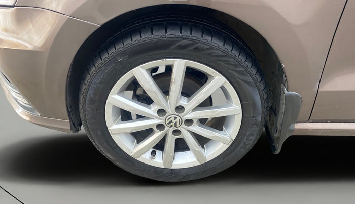 2020 Volkswagen Ameo HIGHLINE PLUS 1.5L 16 ALLOY, Diesel, Manual, 64,879 km, Left Front Wheel