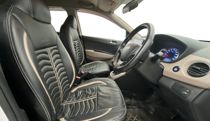 2014 Hyundai Grand i10 SPORTZ 1.2 KAPPA VTVT, Petrol, Manual, 87,418 km, Right Side Front Door Cabin