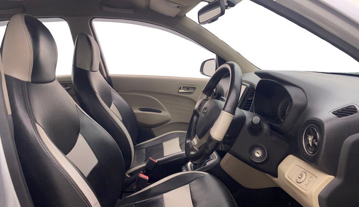 2018 Hyundai NEW SANTRO SPORTZ AMT, Petrol, Automatic, 57,764 km, Right Side Front Door Cabin