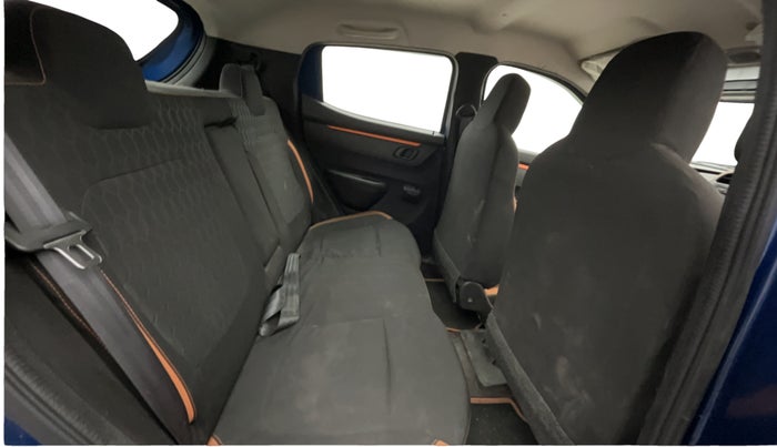 2018 Renault Kwid CLIMBER 1.0 AMT, Petrol, Automatic, 58,997 km, Right Side Rear Door Cabin