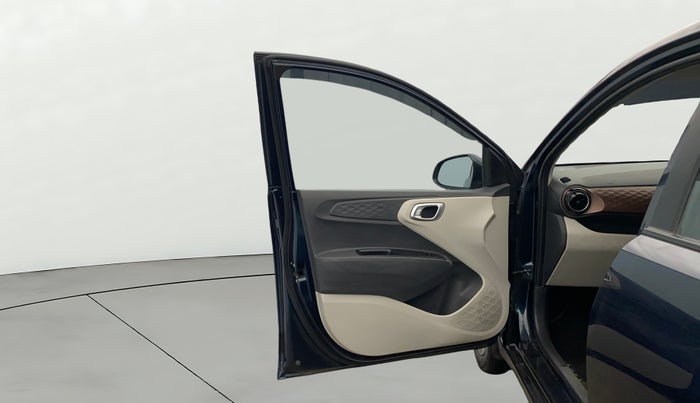 2022 Hyundai AURA SX 1.2, Petrol, Manual, 31,568 km, LHS Front Door