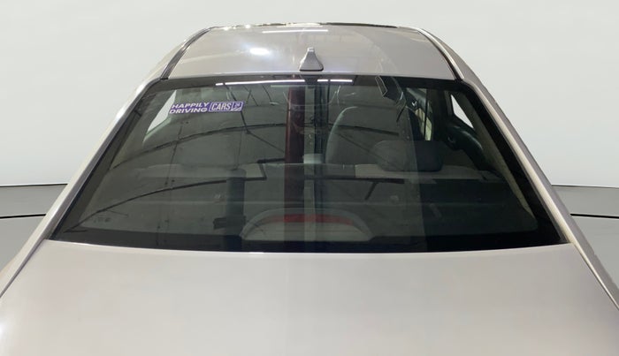 2017 Hyundai Verna 1.6 VTVT SX (O) AT, Petrol, Automatic, 43,739 km, Rear Windshield