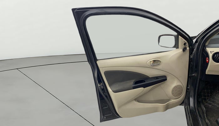 2012 Toyota Etios GD, Diesel, Manual, 97,115 km, LHS Front Door