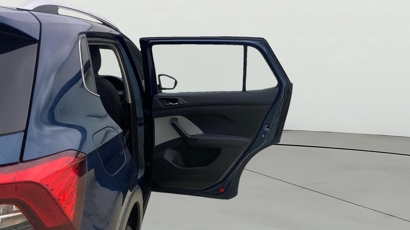 2025 Skoda KUSHAQ Prestige 1.5L TSI AT, Petrol, Automatic, 3,786 km, RHS Rear Door