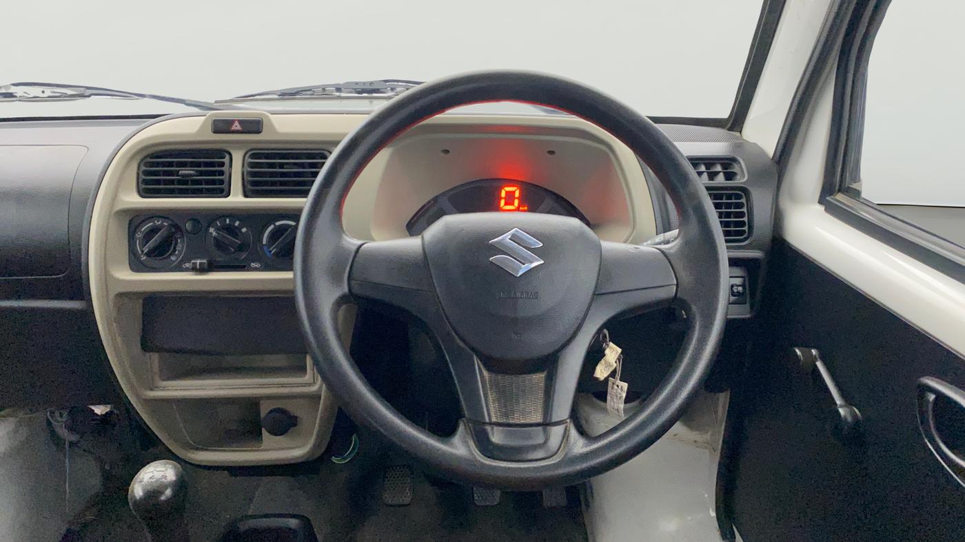 2023 Maruti Eeco 7 STR STD 1.2, Petrol, Manual, 50,063 km, Steering Wheel Close Up