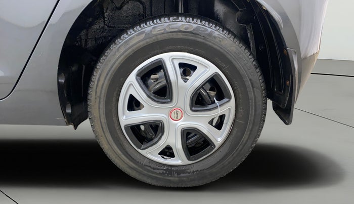 2020 Tata ALTROZ XE PETROL, Petrol, Manual, 50,672 km, Left Rear Wheel