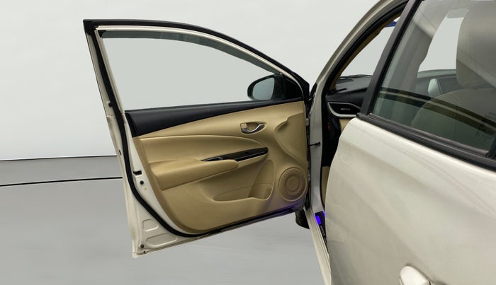 2018 Toyota YARIS G CVT, Petrol, Automatic, 46,840 km, LHS Front Door