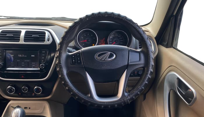 2018 Mahindra TUV300 T10, Diesel, Manual, 59,637 km, Steering Wheel Close Up