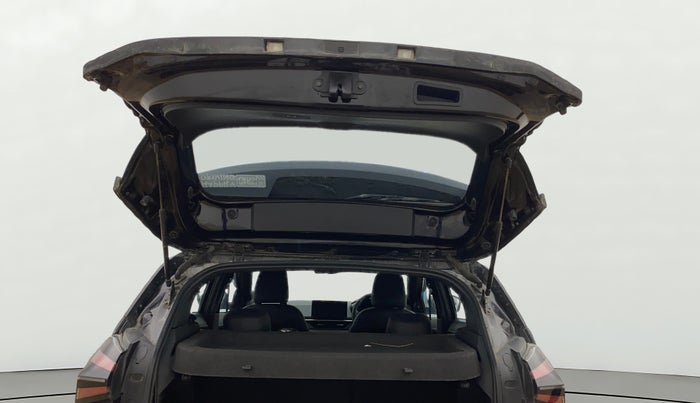 2024 Tata NEXON Fearless Plus S 1.2 Revotron 7DCA Dark Edition, Petrol, Automatic, 37,551 km, Boot Door Open