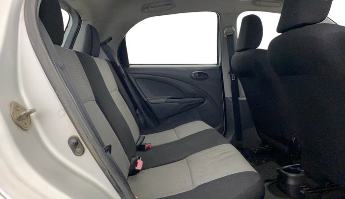 2013 Toyota Etios Liva G, Petrol, Manual, 34,672 km, Right Side Rear Door Cabin
