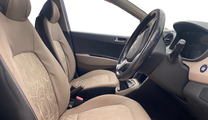 2014 Hyundai Xcent SX 1.2 (O), Petrol, Manual, 73,349 km, Right Side Front Door Cabin