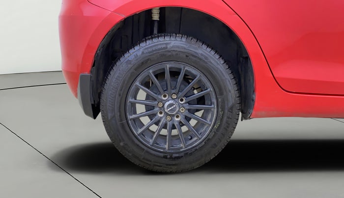 2016 Maruti Swift VXI, Petrol, Manual, 42,492 km, Right Rear Wheel