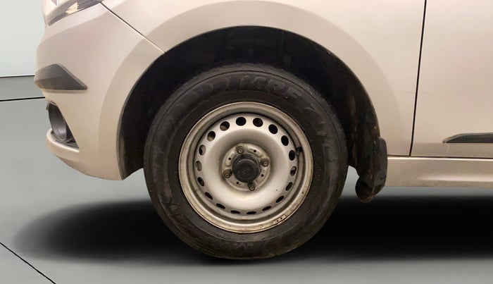 2019 Tata Tiago XE PETROL, Petrol, Manual, 95,568 km, Left Front Wheel