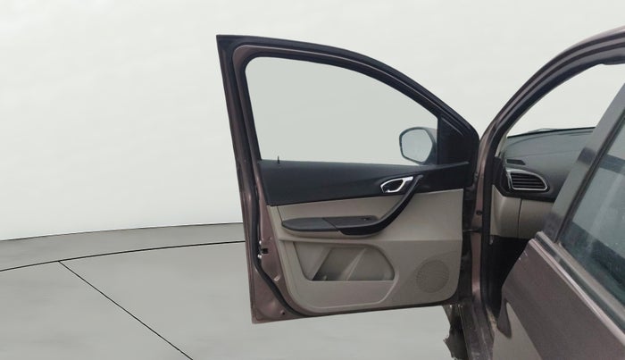 2016 Tata Tiago XZ PETROL, Petrol, Manual, 88,841 km, LHS Front Door
