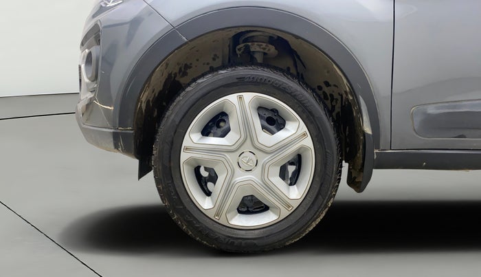 2022 Tata NEXON XMA SUNROOF PETROL, Petrol, Automatic, 29,265 km, Left Front Wheel