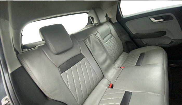 2020 Tata ALTROZ XZ PETROL, Petrol, Manual, 87,380 km, Right Side Rear Door Cabin