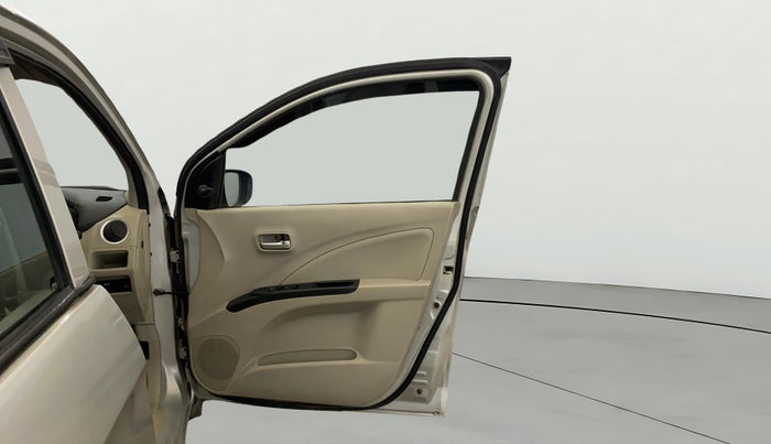 2019 Maruti Celerio VXI (O) CNG, CNG, Manual, 88,756 km, RHS Front Door