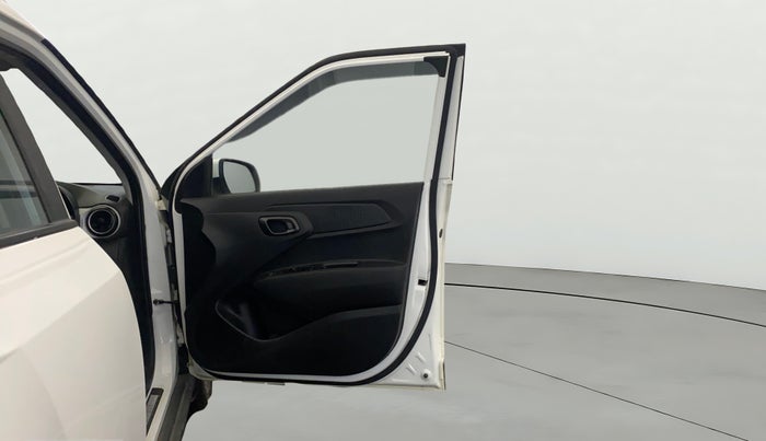 2023 Hyundai EXTER  SX 1.2 AMT, Petrol, Automatic, 24,738 km, RHS Front Door