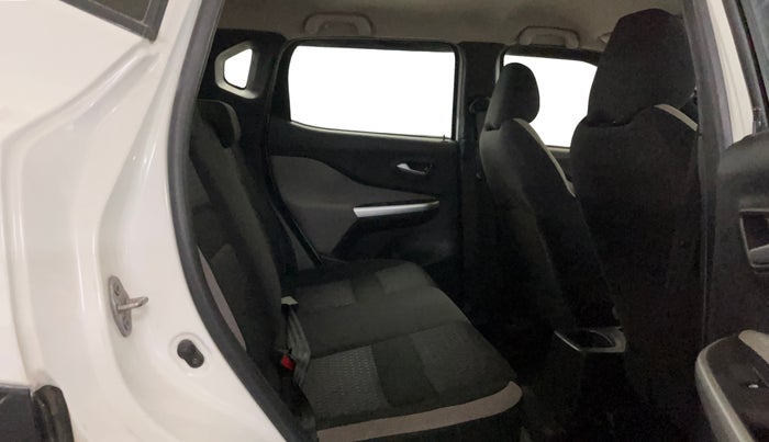 2021 Nissan MAGNITE XL, Petrol, Manual, 21,197 km, Right Side Rear Door Cabin