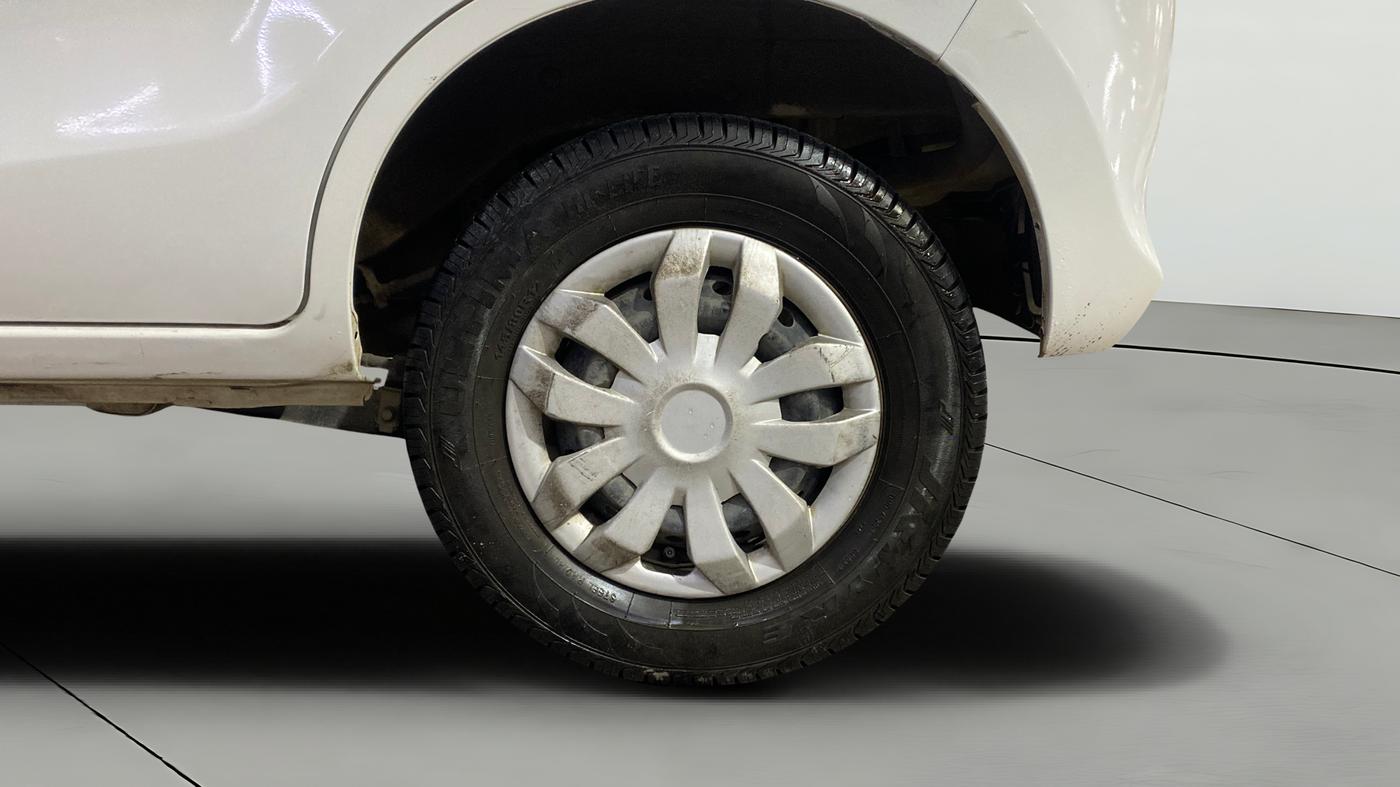 2020 Maruti Alto LXI, Petrol, Manual, 40,235 km, Left Rear Wheel