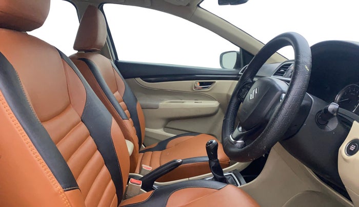 2015 Maruti Ciaz ZXI, Petrol, Manual, 74,839 km, Right Side Front Door Cabin