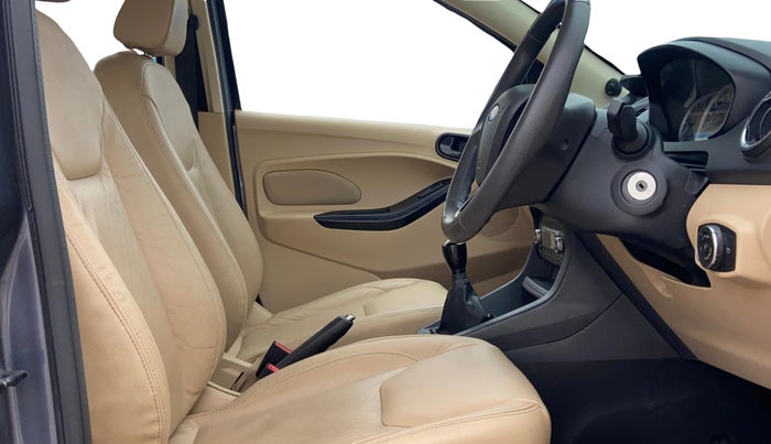 2017 Ford Figo Aspire TITANIUM1.5 DIESEL, Diesel, Manual, 74,292 km, Right Side Front Door Cabin