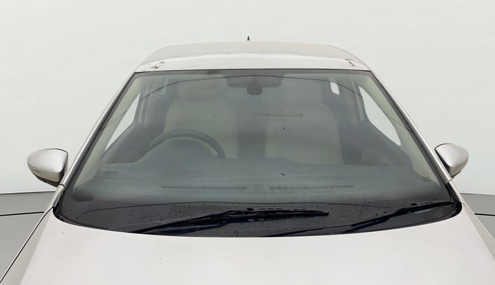 2016 Volkswagen Polo HIGHLINE1.2L, Petrol, Manual, 59,902 km, Front Windshield