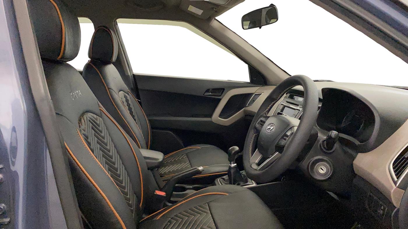2017 Hyundai Creta E PLUS 1.6 PETROL, Petrol, Manual, 56,224 km, Right Side Front Door Cabin