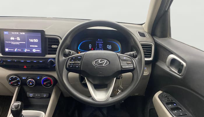 2023 Hyundai VENUE S 1.2, Petrol, Manual, 89,569 km, Steering Wheel Close Up