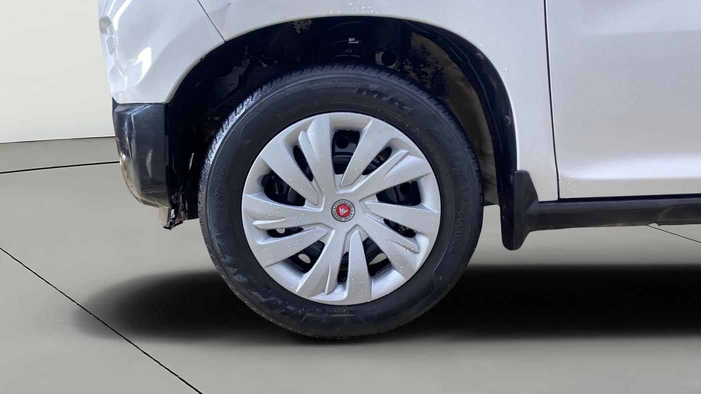 2019 Maruti S PRESSO VXI, Petrol, Manual, 52,390 km, Left Front Wheel