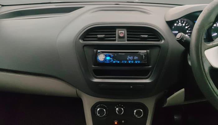 2016 Tata Tiago XE PETROL, CNG, Manual, 1,03,129 km, Air Conditioner