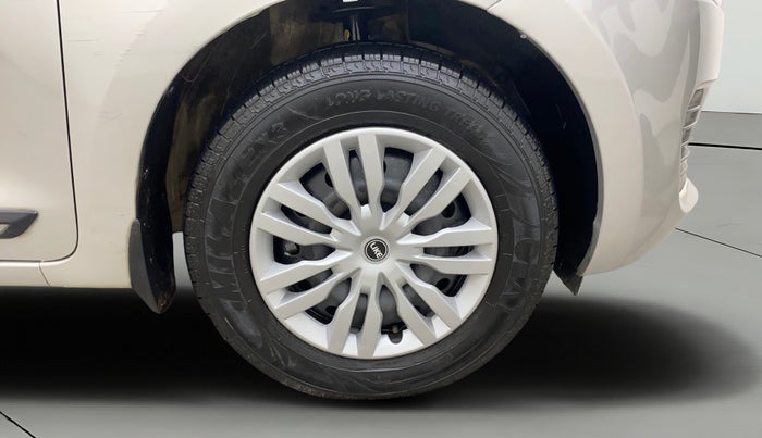 2019 Maruti Swift VDI, Diesel, Manual, 82,060 km, Right Front Wheel