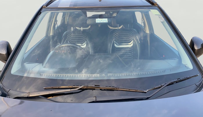 2020 Maruti Vitara Brezza VDI, Diesel, Manual, 42,566 km, Front Windshield