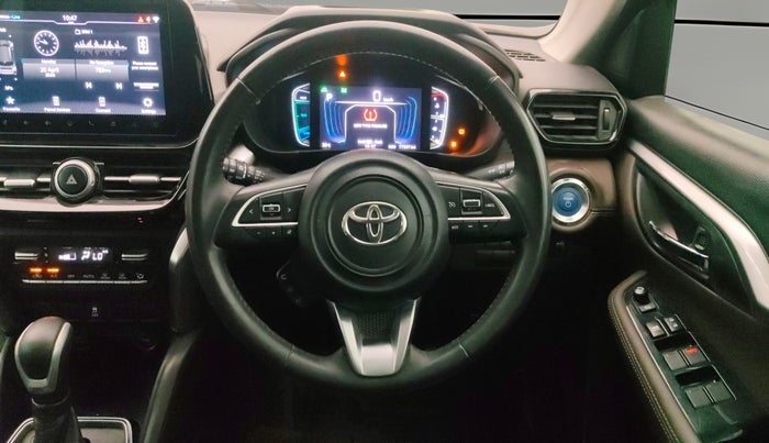 2023 Toyota URBAN CRUISER HYRYDER V HYBRID, Hybrid, Automatic, 77,333 km, Steering Wheel Close Up