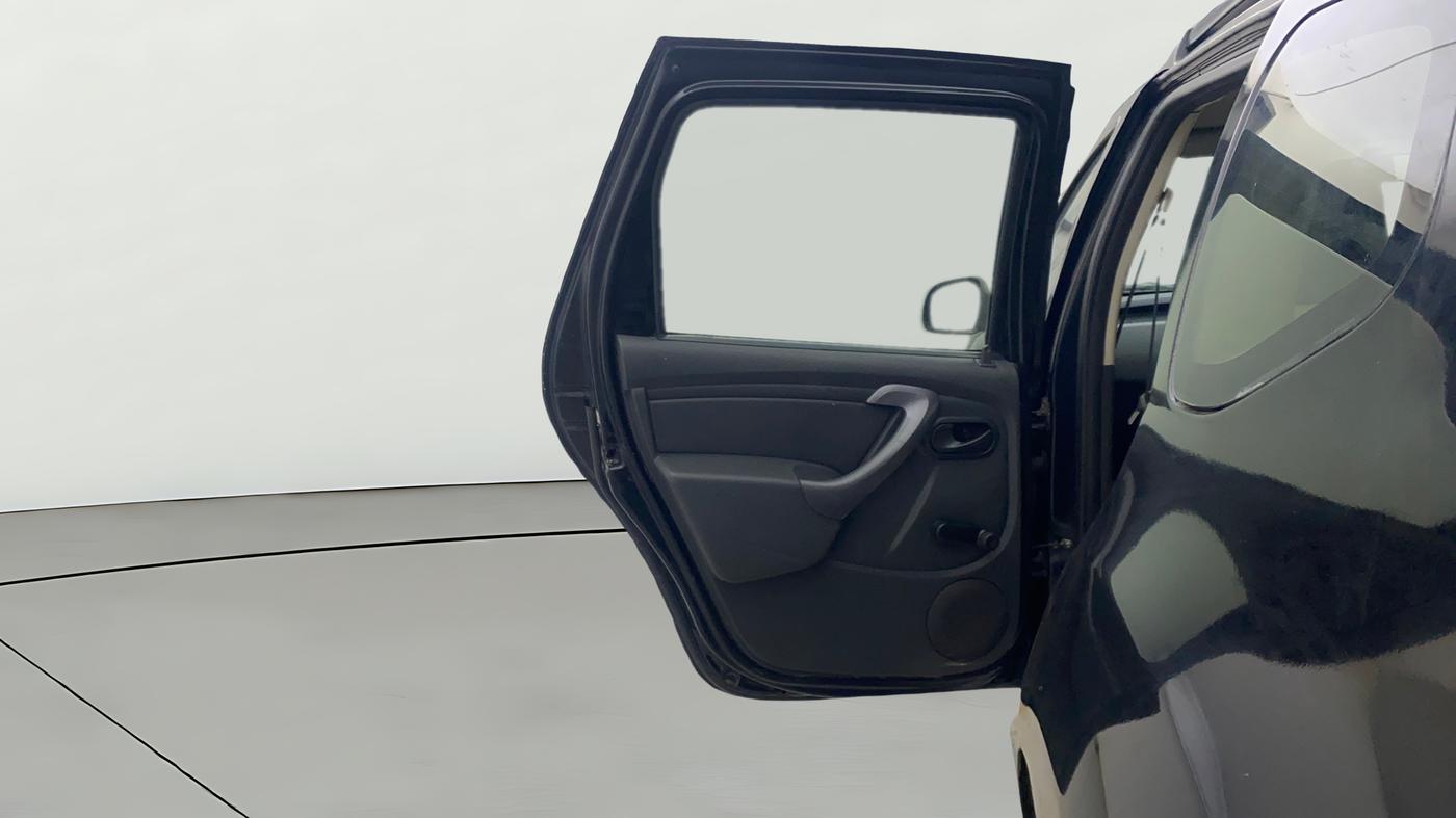 2015 Renault Duster 85 PS RXE DIESEL, Diesel, Manual, 77,065 km, LHS Rear Door