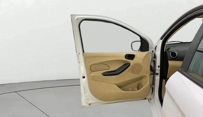 2019 Ford Figo Aspire TITANIUM1.5 DIESEL, Diesel, Manual, 1,16,244 km, LHS Front Door