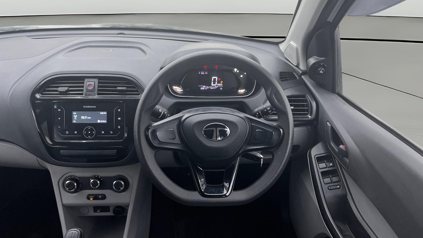 2024 Tata Tiago XM PETROL, Petrol, Manual, 19,986 km, Steering Wheel Close Up