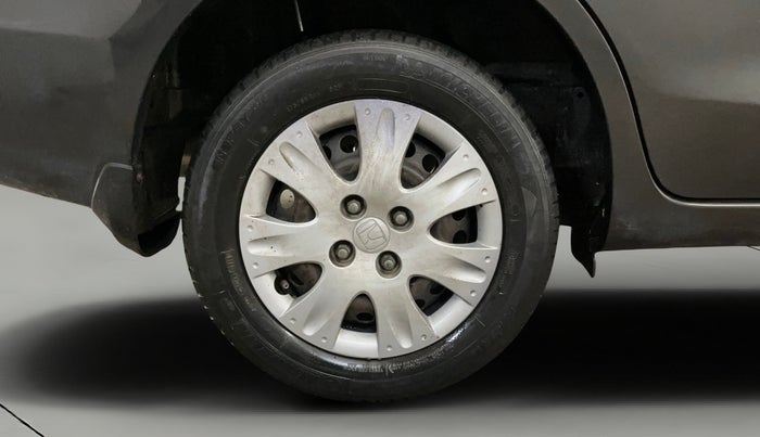 2015 Honda Amaze 1.2L I-VTEC S, Petrol, Manual, 59,517 km, Right Rear Wheel