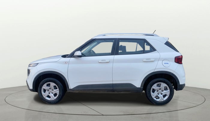 2020 Hyundai VENUE S 1.2, Petrol, Manual, 29,129 km, Left Side