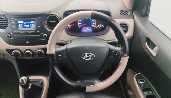 2015 Hyundai Grand i10 SPORTZ 1.2 KAPPA VTVT, CNG, Manual, 82,447 km, Steering Wheel Close Up
