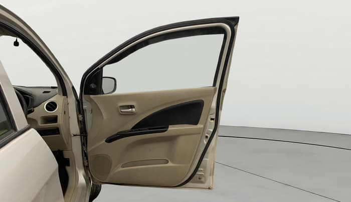 2016 Maruti Celerio VXI, Petrol, Manual, 30,902 km, RHS Front Door