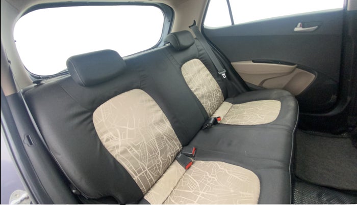 2015 Hyundai Grand i10 ASTA 1.2 KAPPA VTVT, Petrol, Manual, 93,383 km, Right Side Rear Door Cabin