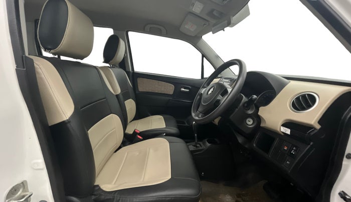 2017 Maruti Wagon R 1.0 VXI AMT, Petrol, Automatic, 23,129 km, Right Side Front Door Cabin