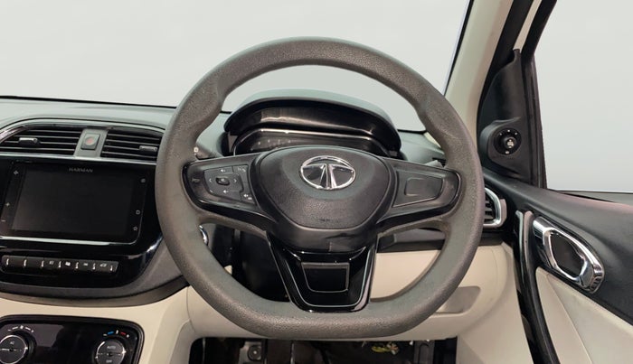 2022 Tata TIGOR XZ PLUS CNG, CNG, Manual, 84,728 km, Steering Wheel Close Up