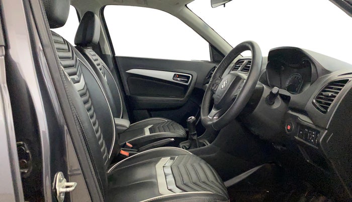 2020 Maruti Vitara Brezza ZXI, Petrol, Manual, 39,908 km, Right Side Front Door Cabin
